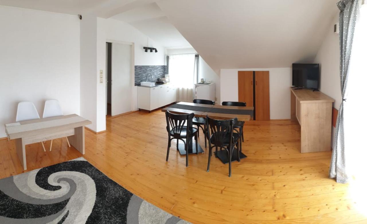 Târgu-Mureş Casa Sancrai 아파트 외부 사진